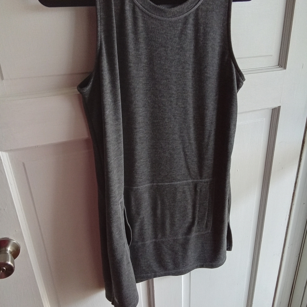 Tek Gear Sz M Sleeveless Grey Athletic Performance Dress Pocket